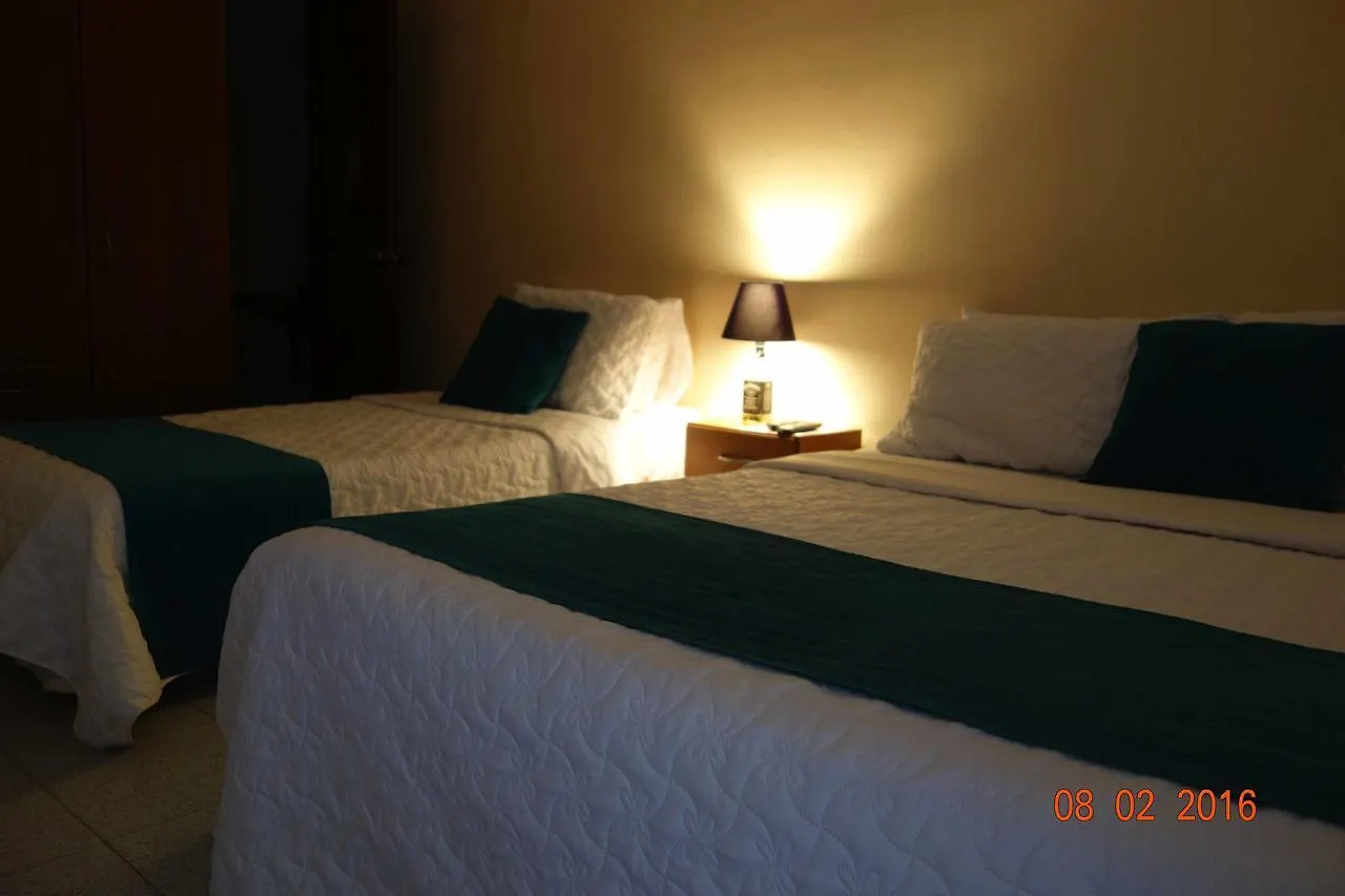 Hotel Maceo 55 - Colonial Inn 波哥大